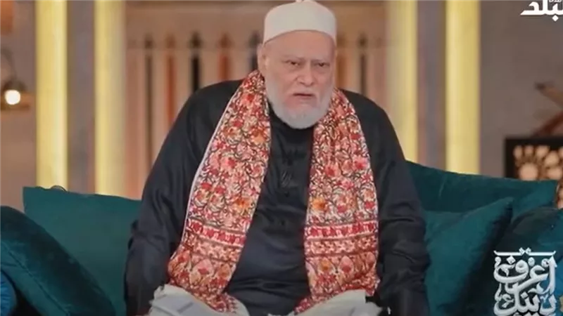 علي جمعة: 6 أيام لا يجوز صيامها.. ويوضح حكم إفراد يوم الجمعة بالصيام