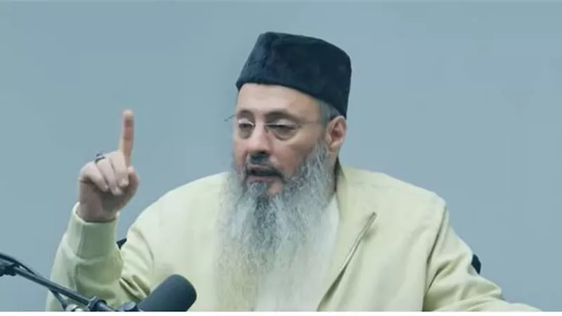 أيمن عبدالجليل: لو قرأت آية الكرسي وبتشوف كوابيس ده معناه الجن جواك