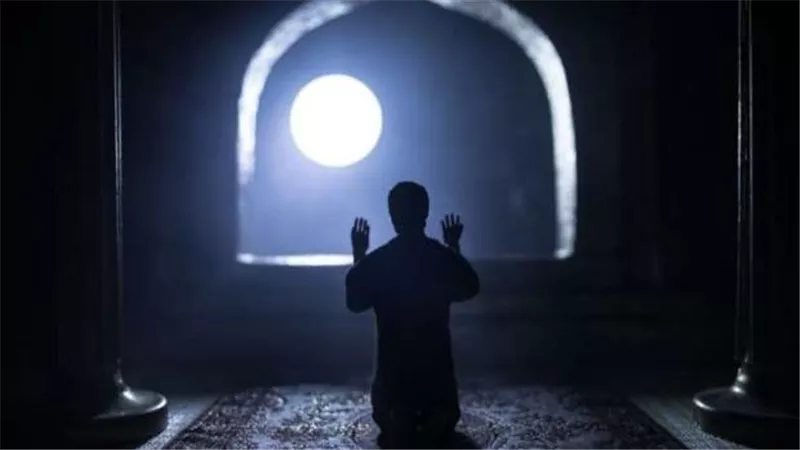 كل ما تريد معرفته عن صلاة التهجد في العشر الأواخر من رمضان.. لا تفوتك