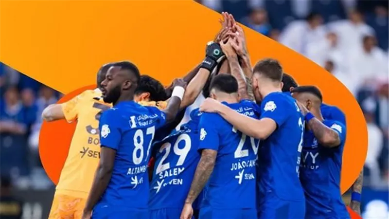 الهلال يستعيد نجومه قبل مواجهة الفتح بالدوري السعودي