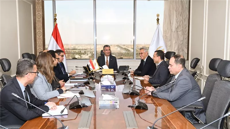 وزير التموين: توطين صناعة الصوامع يعزز الأمن الغذائي