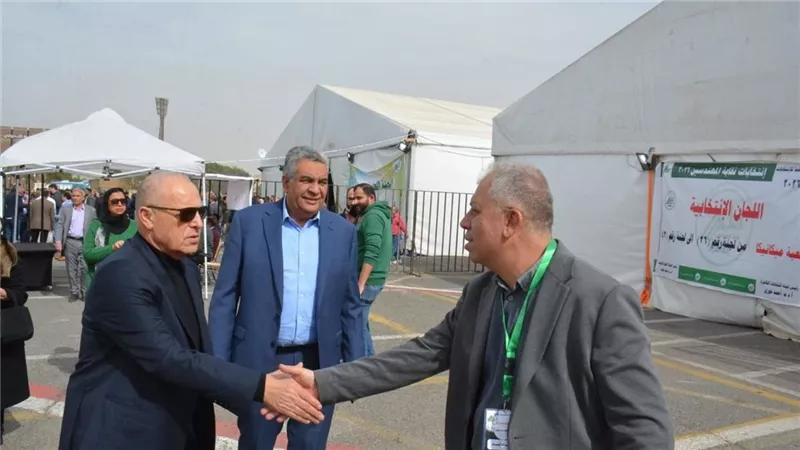 هاني أبو ريدة يدلي بصوته في انتخابات نقابة المهندسين 