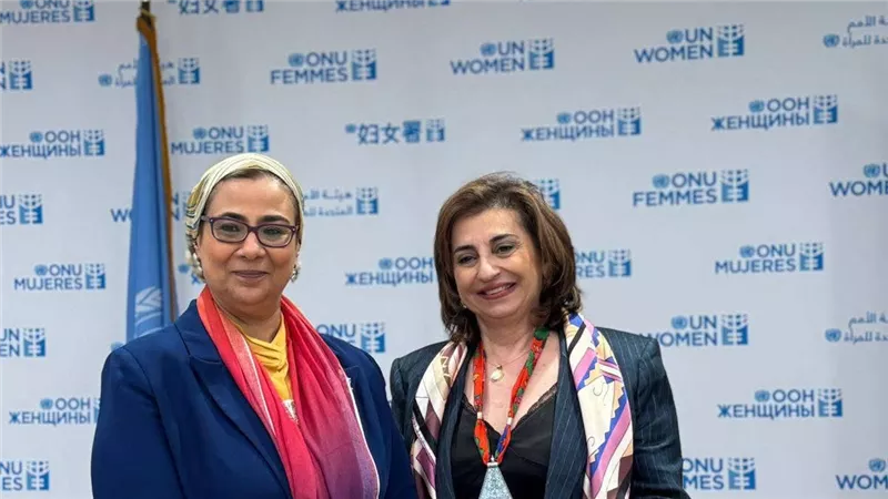 المستشارة أمل عمار تجتمع مع الدكتورة سيما بحوث لبحث سبل تعزيز التعاون المشترك 