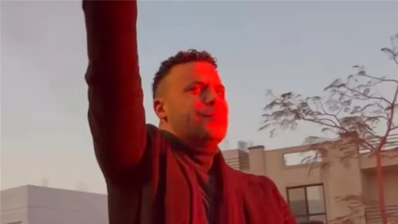 رحلة متعبة ولكن ممتعة .. محمد إمام يوجّه الشكر لكل صناع مسلسل