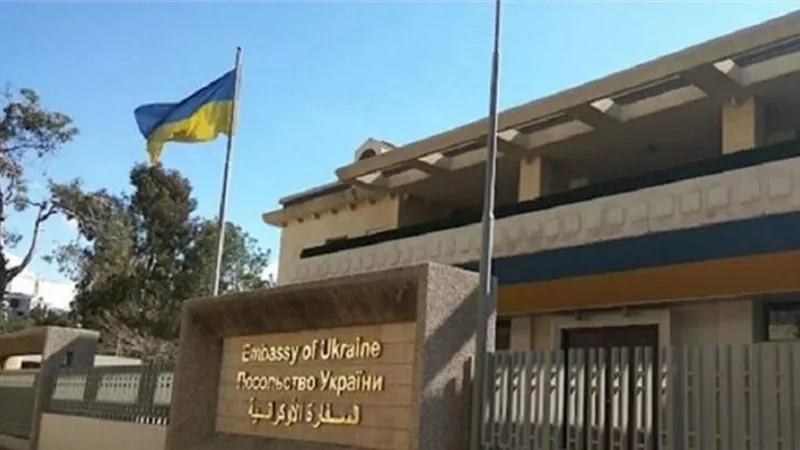 نائب لبناني يتهم السفارة الأوكرانية في بيروت بإيواء عميل للموساد مطلوب للقضاء 
