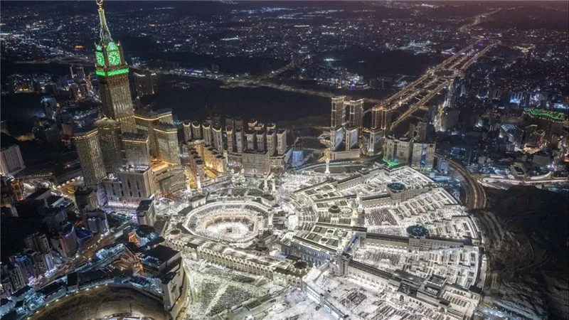 بث مباشر.. صلاة التهجد ليلة القدر 27 رمضان بالحرمين الشريفين