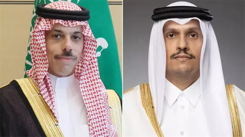 قطر والسعودية تؤكدان أهمية تكثيف العمل المشترك ضد العدوان الإيراني  