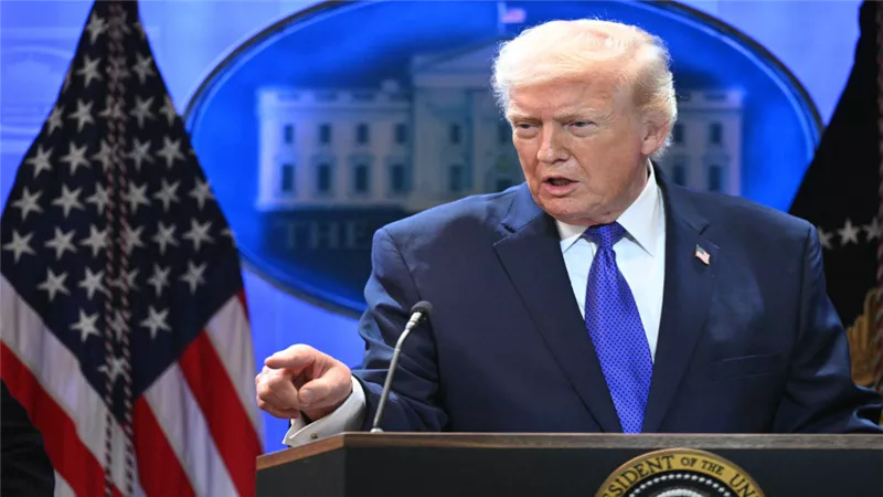 ترامب: إيران أصبحت نمرًا من ورق وتراجع إطلاق صواريخها بنسبة 90%