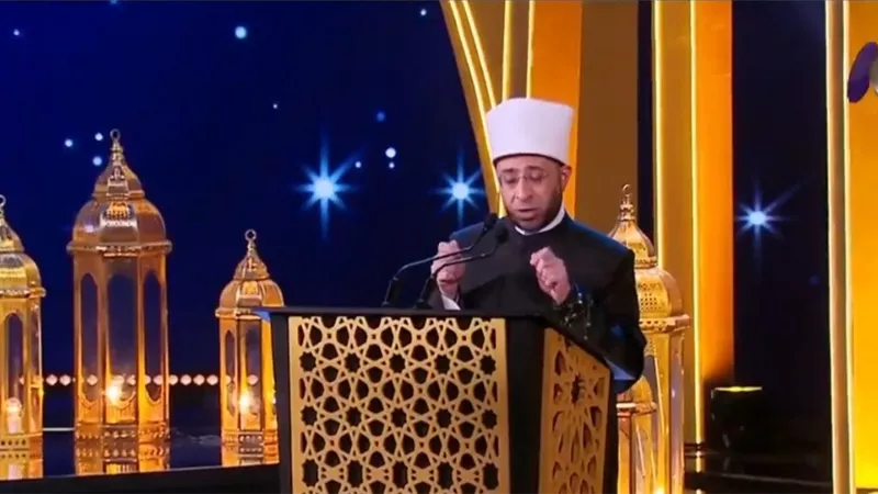 وزير الأوقاف يهنئ الرئيس والشعب المصري بليلة القدر وقرب حلول عيد الفطر