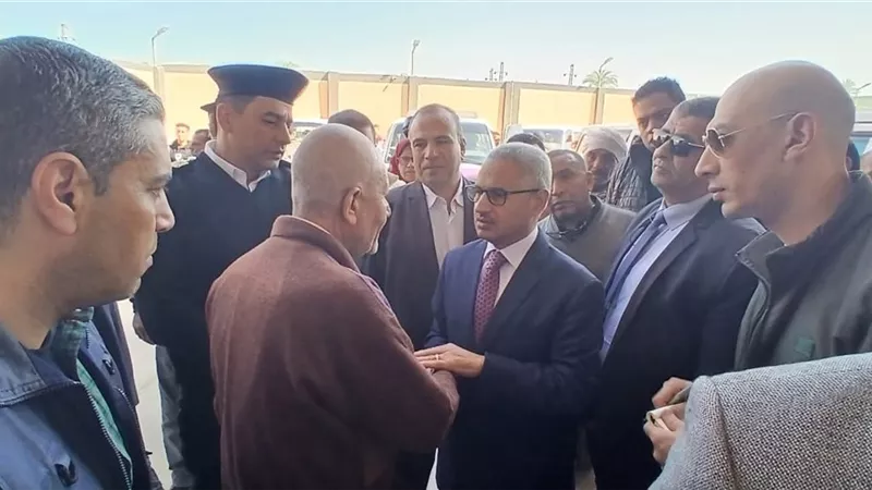 محافظ بني سويف: نجاح منظومة النقل يعتمد على وعي المواطن وتفاعله