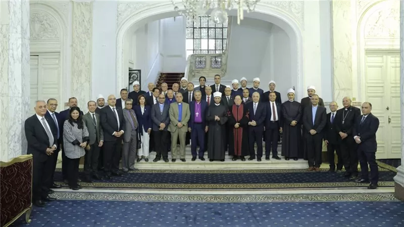 رئيس الطائفة الإنجيلية يهنئ وزير الأوقاف بعيد الفطر المبارك