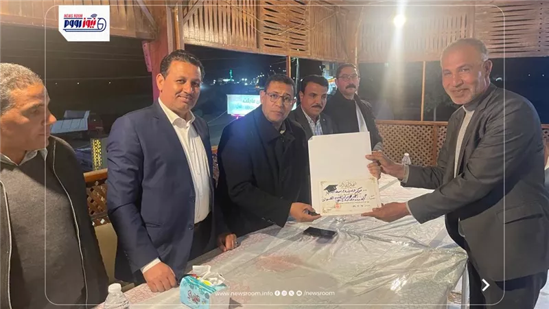 سكرتير عام الفيوم يشارك موظفي يوسف الصديق حفل الإفطار السنوي ويكرم المتميزين