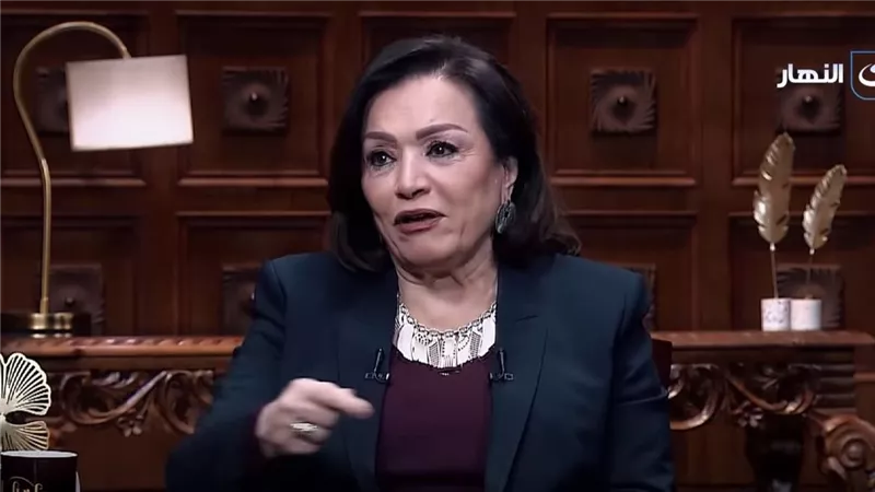 منى ذو الفقار: جدتي قالت لي منذ الصغر «هتبقي أفوكاتو»