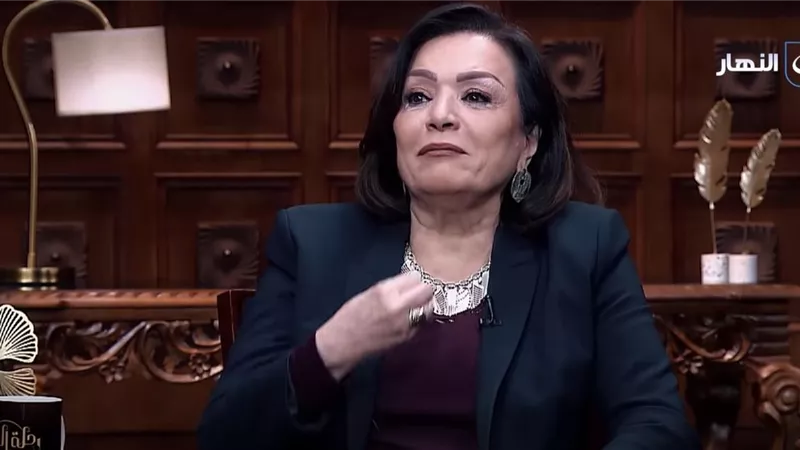 منى ذو الفقار.. رحلة قانونية من التحكيم الدولي إلى الدفاع عن إصلاح التشريعات
