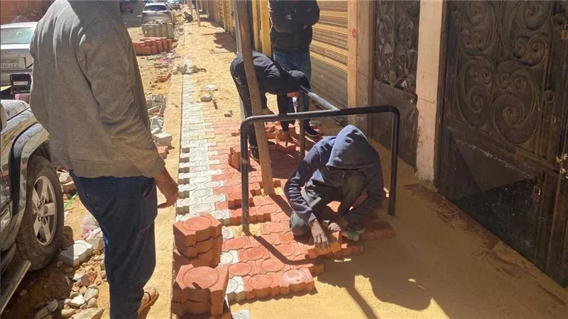 استمرار أعمال المرحلة الثانية من تطوير منطقة التصنيع بحي الضواحي ببورسعيد