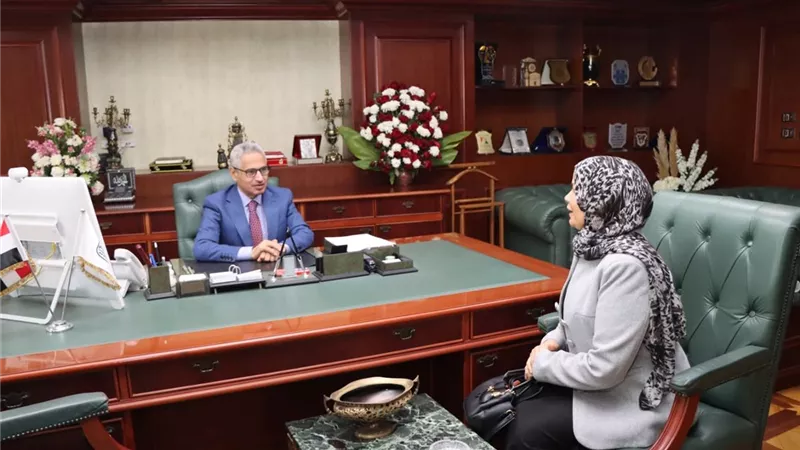 محافظ بني سويف يوجه وكيلة وزارة الإسكان برفع كفاءة الأداء وإزالة المعوقات 