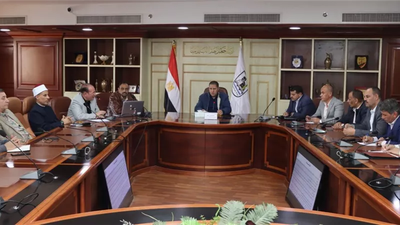 بنى سويف|بحث الموقف التنفيذي للمرحلة الرابعة من المبادرة الرئاسية للتشجير  