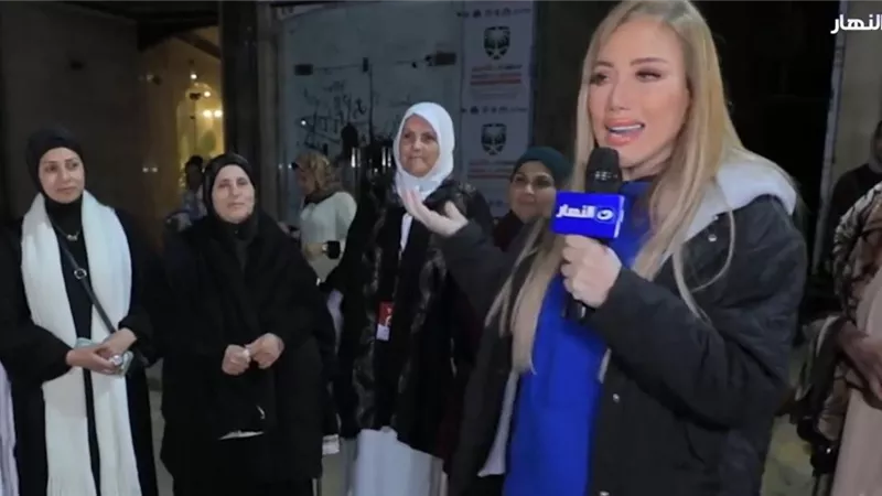 رايحة فين يا حاجة.. وصول أول 10 فائزين برحلة عمرة من «خيركم سابق» 