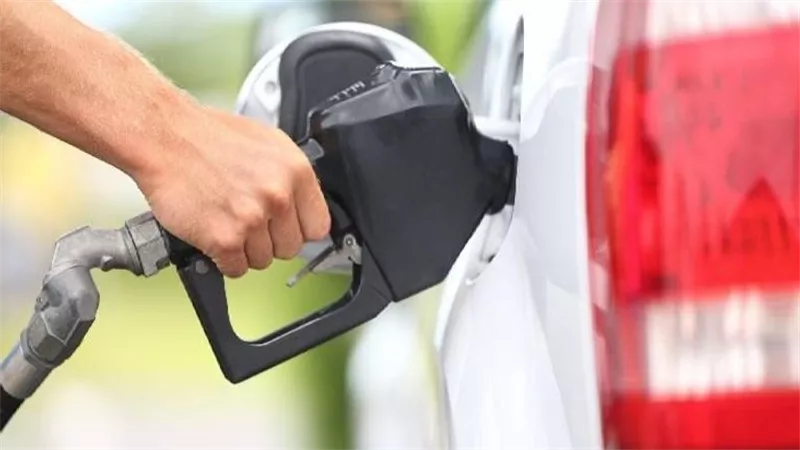 سريلانكا ترفع أسعار الوقود بـ25 % مع تصاعد حدة الحرب