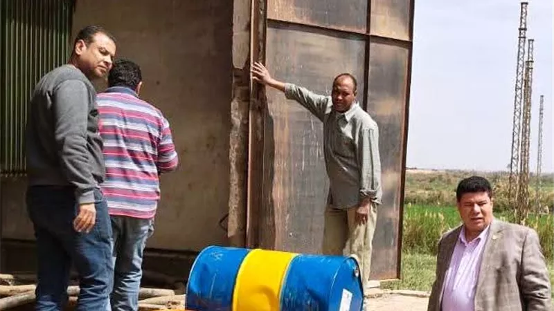 محافظ أسوان: يشكر القائمين على إعادة تشغيل محطة طلمبات رى قسطل
