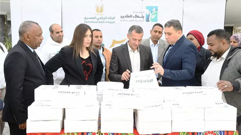 محافظ أسوان يدشن مبادرة 