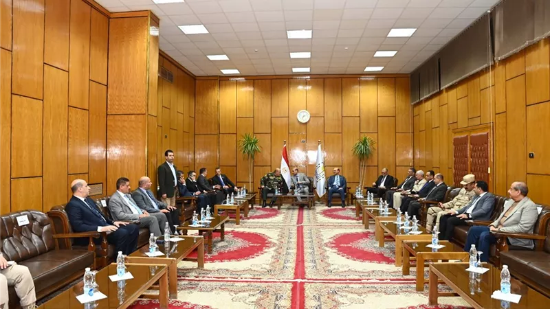 رئيس جامعة أسيوط والمحافظ وقائد المنطقة الجنوبية يشهدون حفل الإفطار السنوي