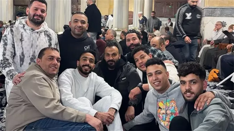من مسجد الحسين.. ظهور لافت لـإبراهيم سعيد برفقة محمود كهربا 