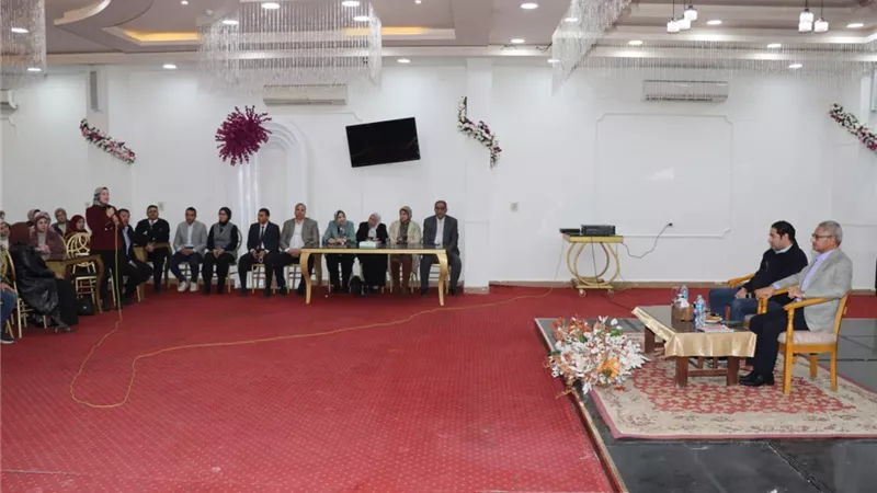 محافظ بنى سويف: سعيد بطاقة الشباب وانتظر المبادرات على أرض الواقع