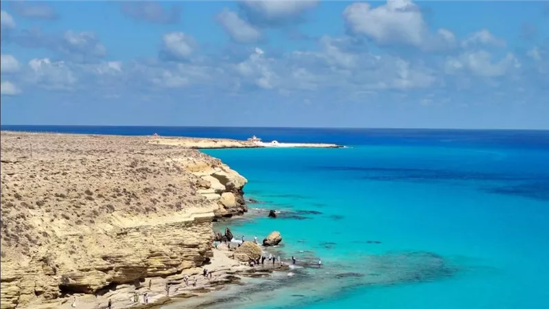 الساحل الشمالي يجذب أنظار أوروبا.. استعدادات مكثفة لموسم صيفي واعد