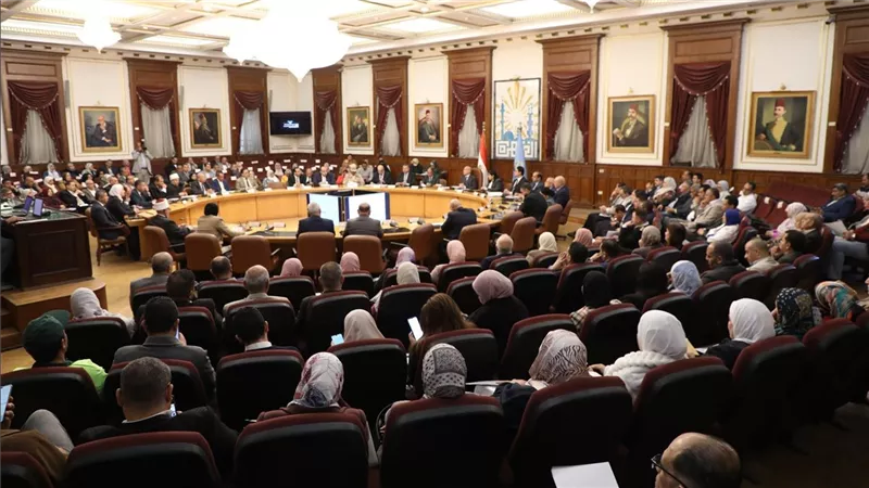 مجلس تنفيذي القاهرة يقر تغيير أسماء مدرسة وعدد من الشوارع رسميًا