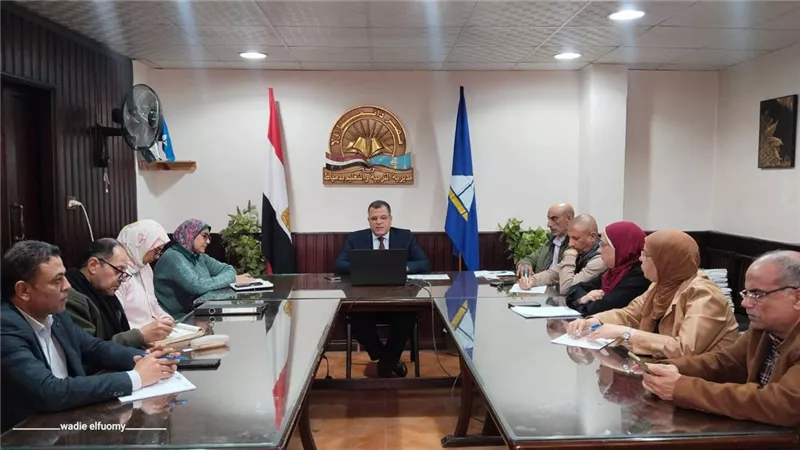 عمارة يشدد على تأمين المنشآت التعليمية وتهيئة غرف عمليات للمتابعة