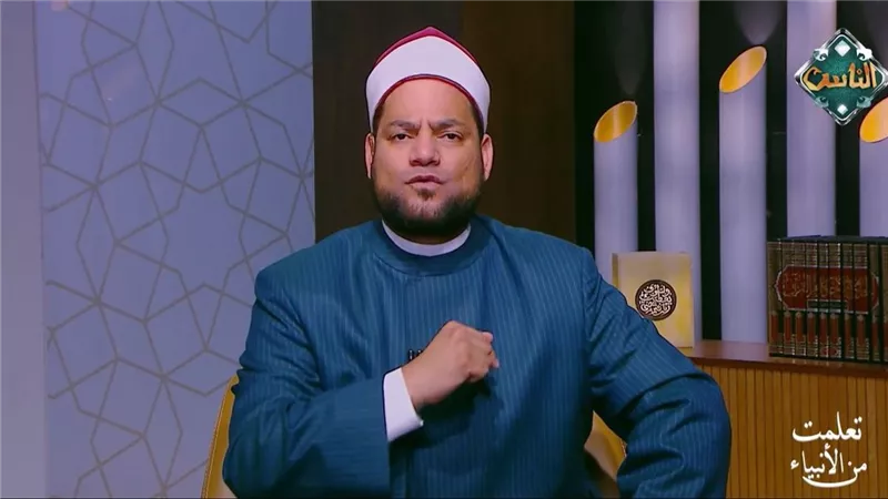 إمام جامع عمرو بن العاص: رعاية الفقراء طريق الرزق والنصر وبركة الحياة