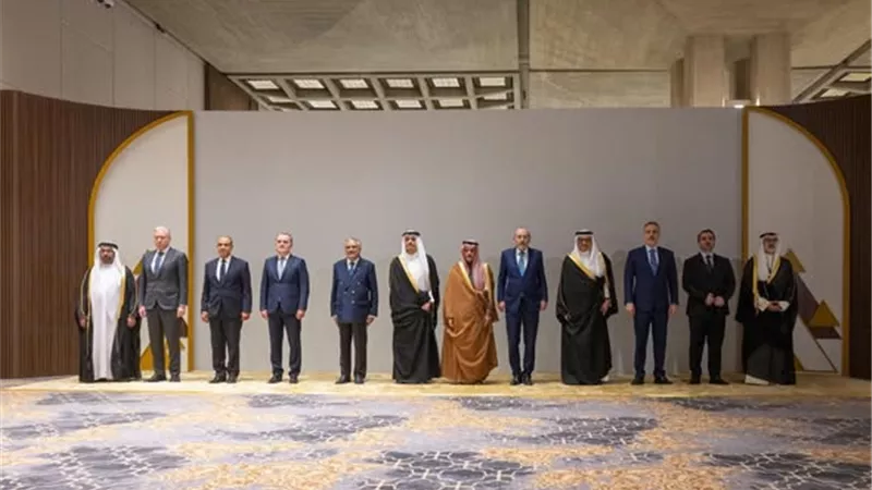 وزير الخارجية: نرفض الاعتداءات الإيرانية ونؤكد تضامننا الكامل مع دول الخليج