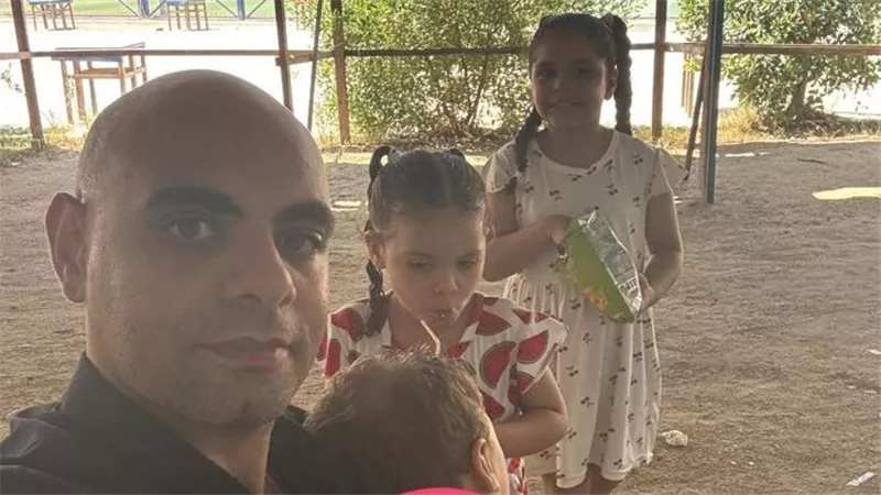 أب يستغيث عبر «فيسبوك»: 3 ساعات فقط لرؤية أطفالي كل أسبوع