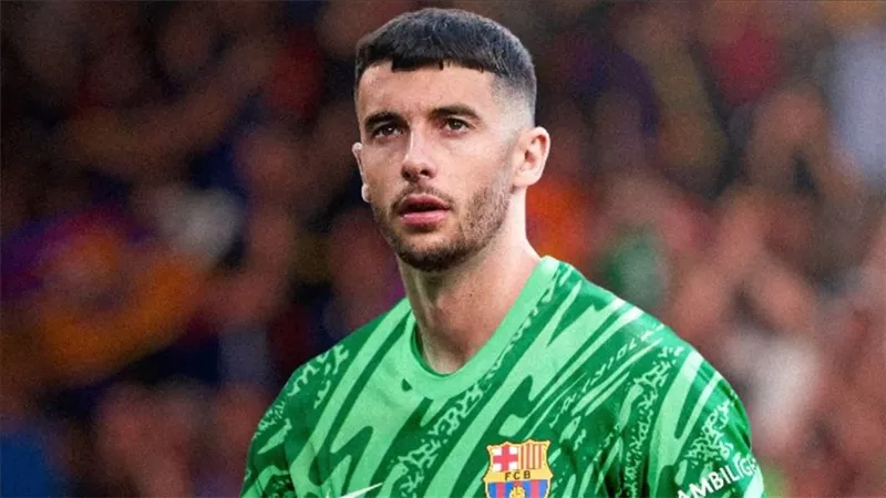 برشلونة يعلن تفاصيل إصابة الحارس جارسيا وموقفه من مباراة فاليكانو