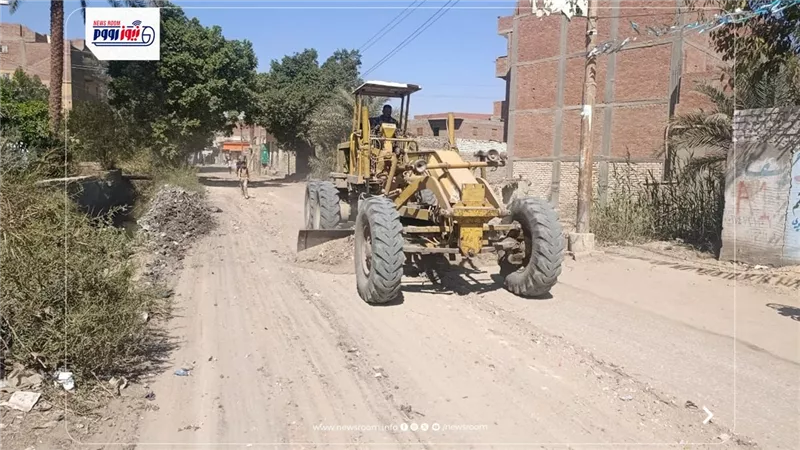 حملات مكثفة للنظافة ورفع الإشغالات وصيانة الإنارة وتمهيد الطرق بمراكز الفيوم