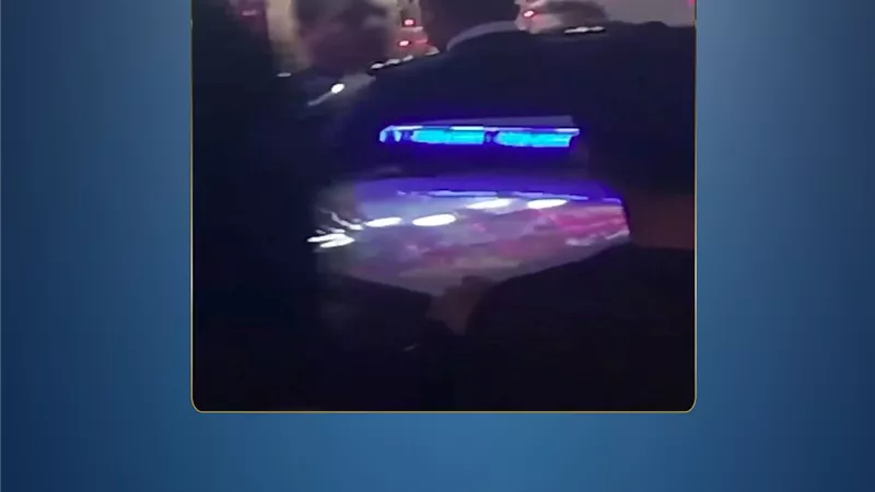 إيقاف ضابط عن العمل وإحالته للتحقيق لتجاوزه مع أحد المواطنين بالقاهرة