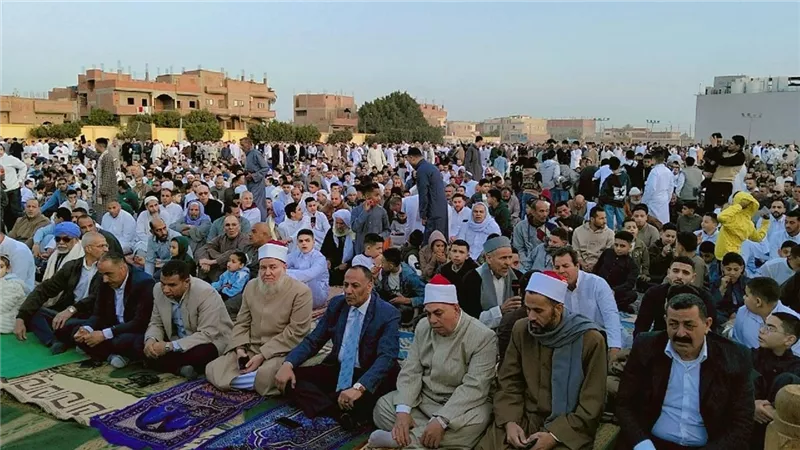محافظ بني سويف ينيب رؤساء المدن لأداء صلاة عيد الفطر بالمراكز