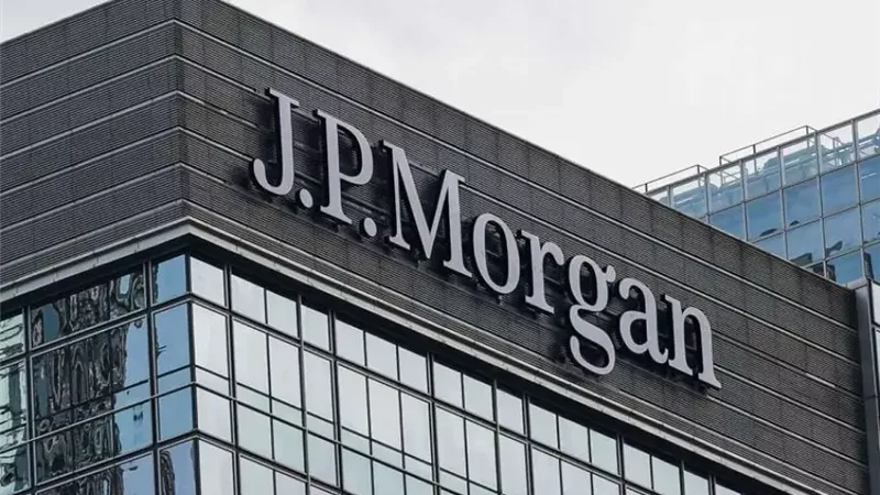 جي بي مورجان يتوقع رفع الفائدة الأوروبية والبريطانية بدءا من أبريل