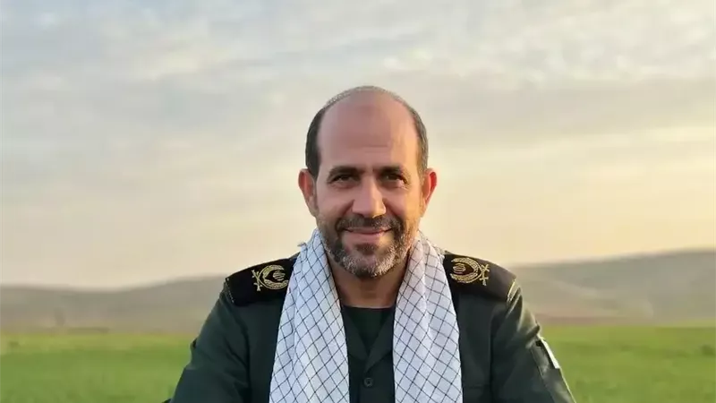 مقتل عظيم إسماعيلي معاون قائد الباسيج الإيراني عقب الغارات الإسرائيلية