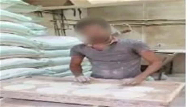 ضربة موجعة لمافيا السوق السوداء.. ضبط 15 طن دقيق مجهول المصدر بـ 18 مخبز
