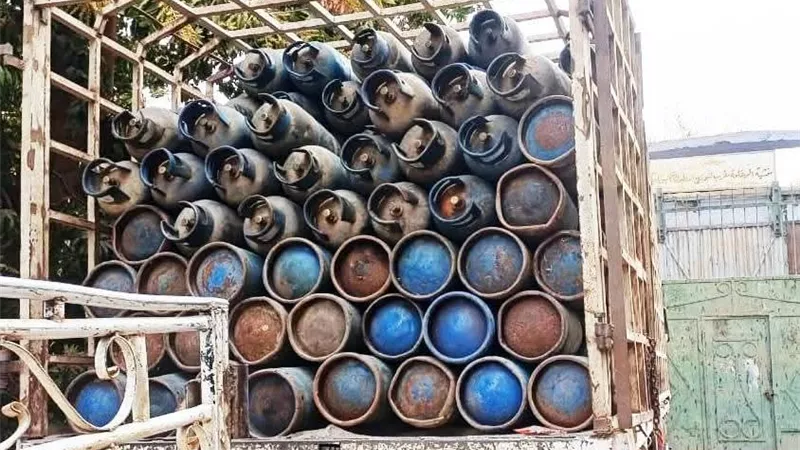 محافظ أسوان: تحرير محضر جنح ضد مستودع بوتاجاز مخالف بإدفو وتحويله للنيابة