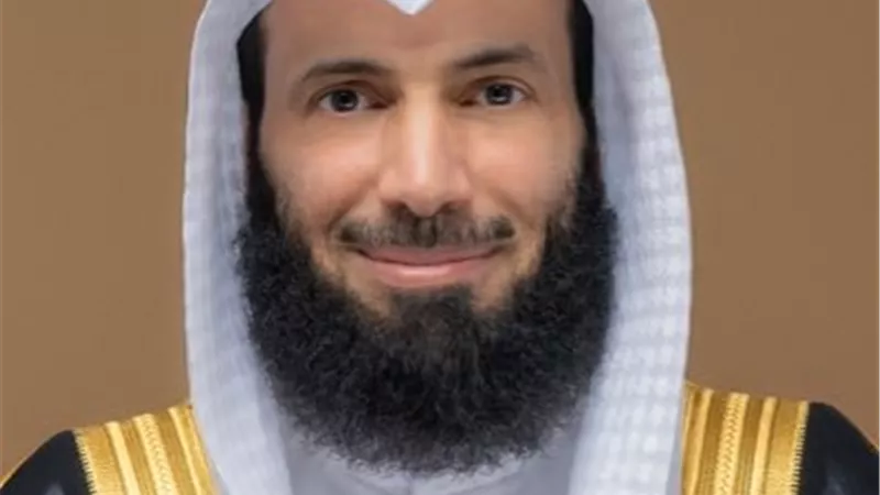 «هؤلاء يريدون بث الفتن».. الكويتى نايف العجمي يواصل دفاعه عن مصر