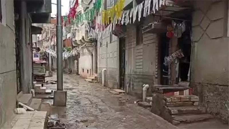 استمرار سقوط الأمطار ثالث يوم عيد الفطر بالمدن الساحلية بالبحيرة