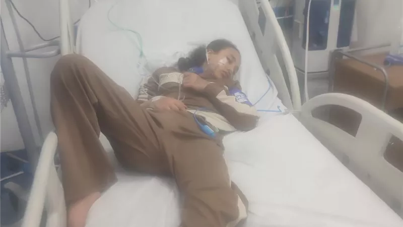 طفلة تبتلع “بالونة” في كفر الشوربجي بالغربية وتدخل في غيبوبة.. وأسرتها تستغيث 