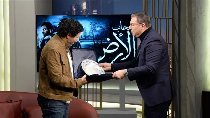 إياد نصار: «صحاب الأرض» كشف معاناة غزة واختبرنا نفسيًا وجسديًا