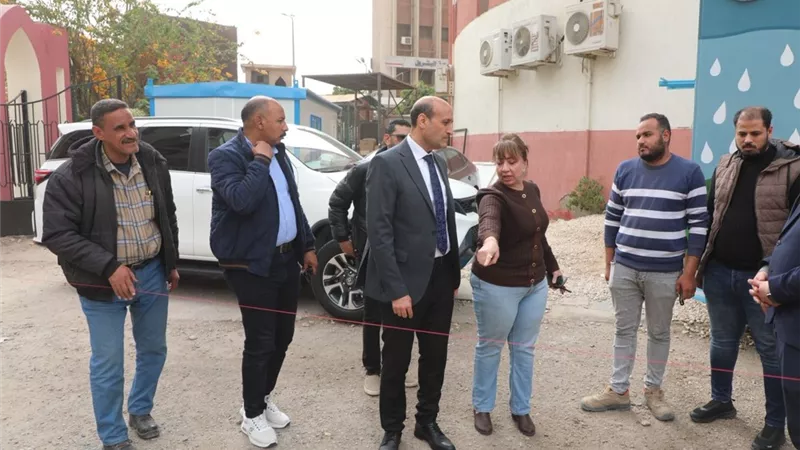 محافظ أسيوط يتفقد محيط خزان غرب المدينة لبحث توسعة دوران امتداد شارع الجيش