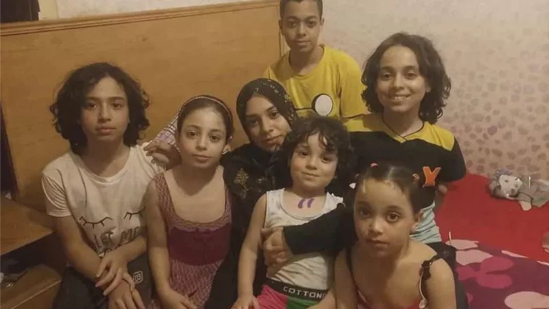 مفاجأة 