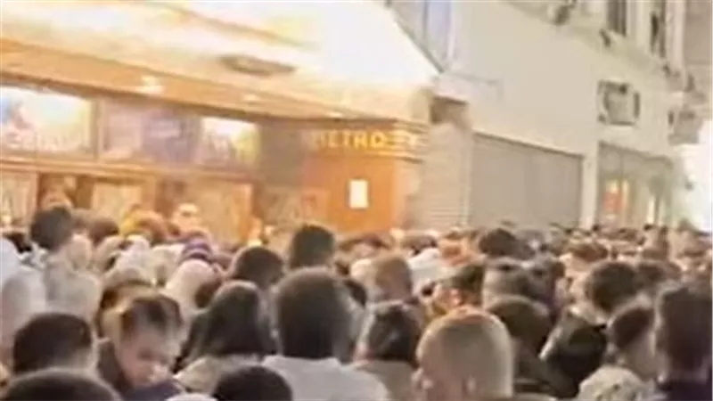 إقبال كثيف من المواطنين على دور السينما في وسط البلد بثالث أيام عيد الفطر
