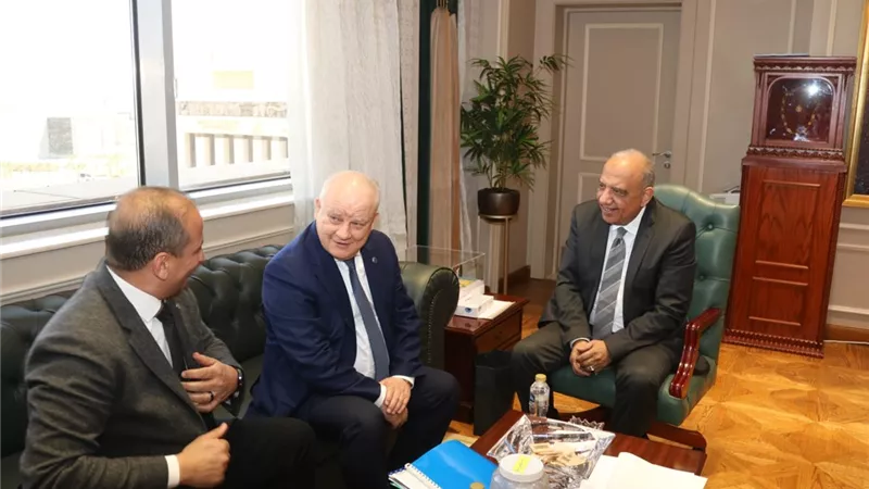 وزير الكهرباء يبحث مع «روسآتوم» مستجدات تنفيذ محطة الضبعة النووية